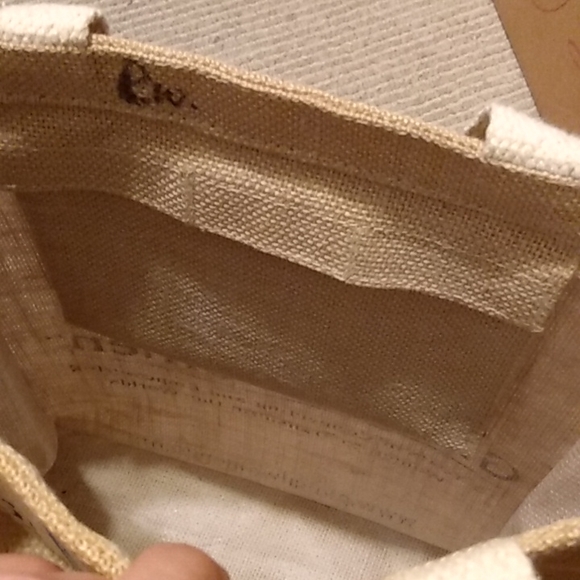 Burlap tote "Global Women" - Picture 3 of 3